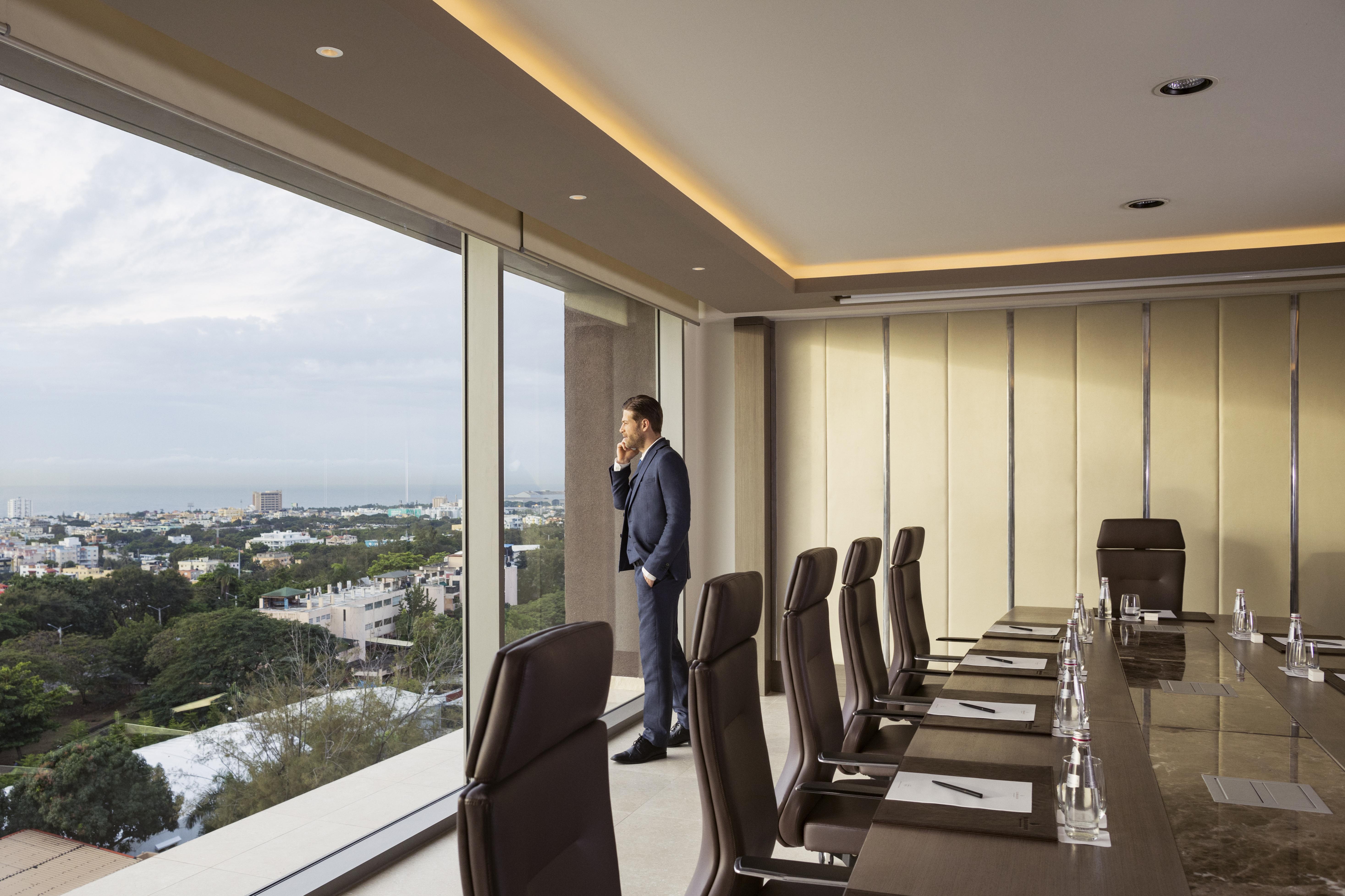 El Embajador, A Royal Hideaway Hotel Santo Domingo Ngoại thất bức ảnh Boardroom