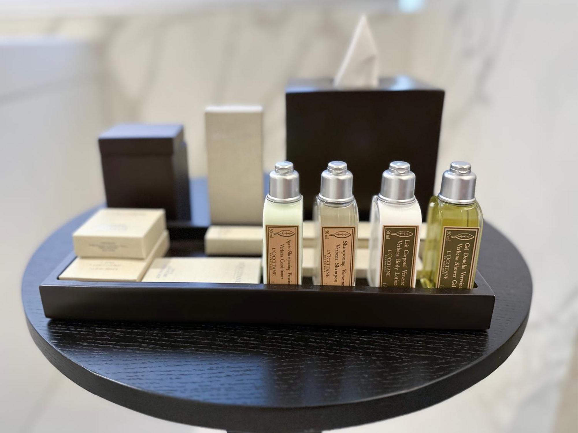 El Embajador, A Royal Hideaway Hotel Santo Domingo Ngoại thất bức ảnh A set of toiletries